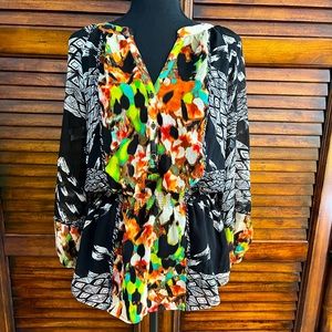 🌟NWT🌟Calvin Klein Colurful V-neck Lined Elastuc Cinch Waist Women’s Blouse SM